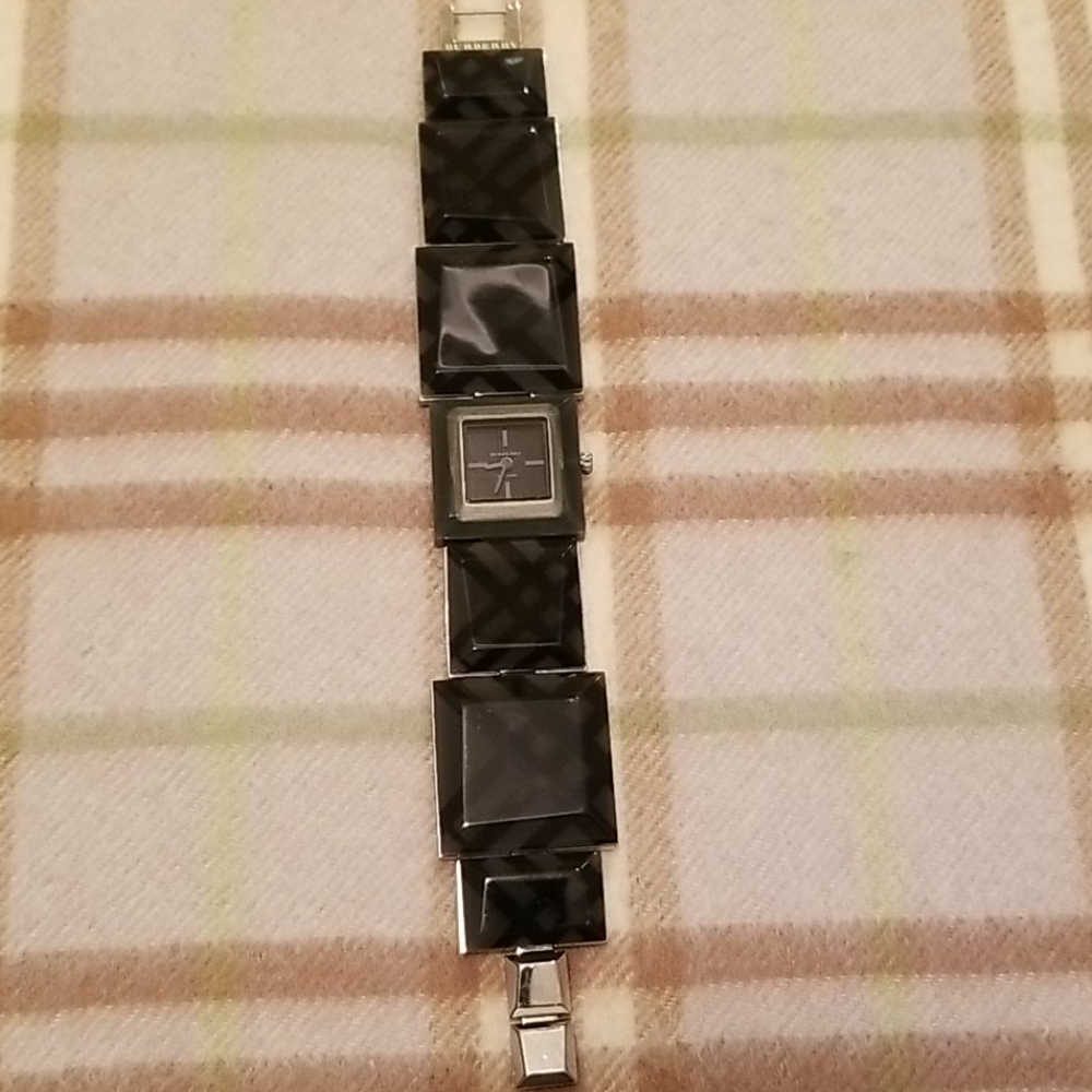 Burberry Watch - Picture 2 of 10